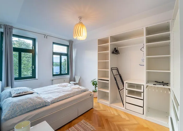 Beautiful Old Building Apartamento Dresde